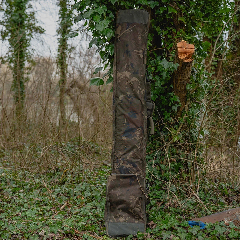Nash Subterfuge Bushwhacker & Prodding Stick Bag